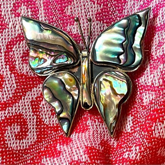 Sterling silver Abalone mother of Pearl butterfly brooch pin - Picture 1 of 5